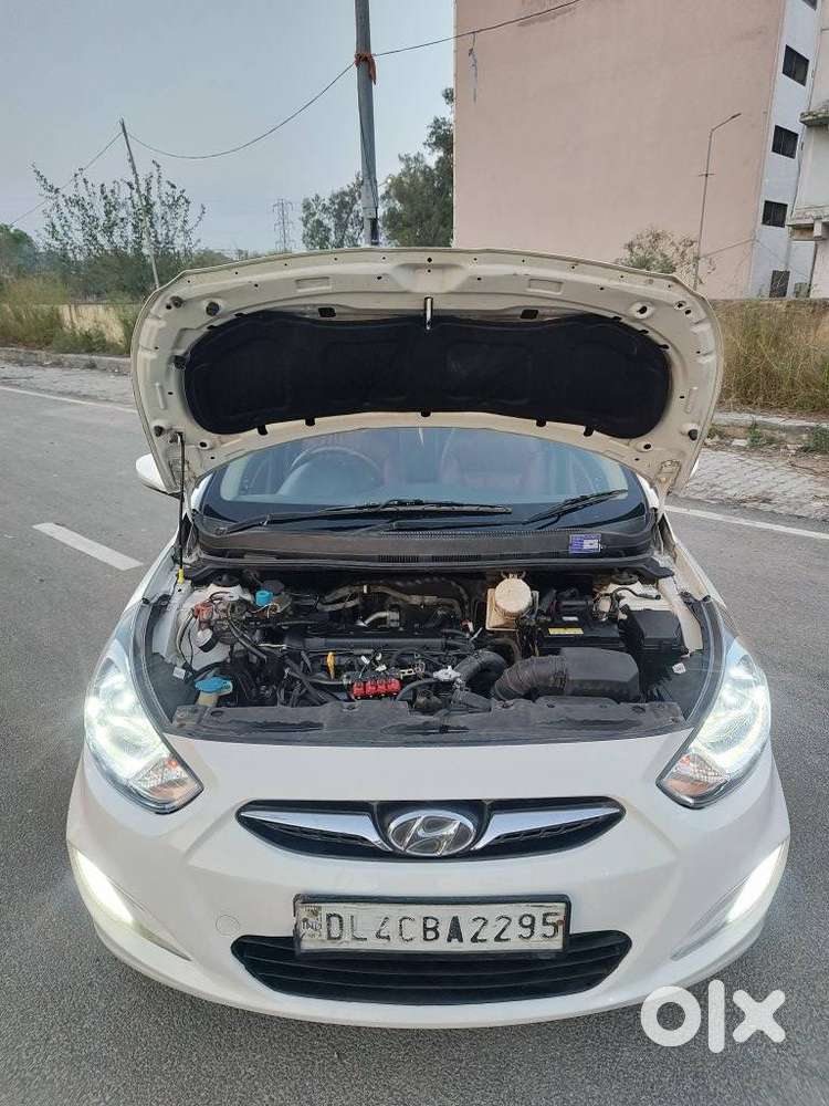 Hyundai Verna Ex 1.6 Vtvt At, 2014, Cng & Hybrids