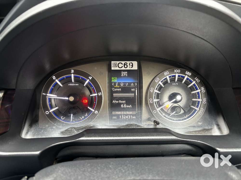 Toyota Innova Crysta 2.4 Vx Mt 8s, 2018, Diesel