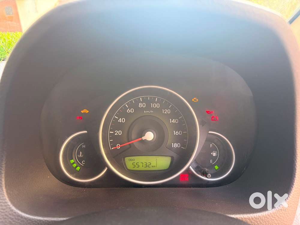 Hyundai Eon Magna 2013