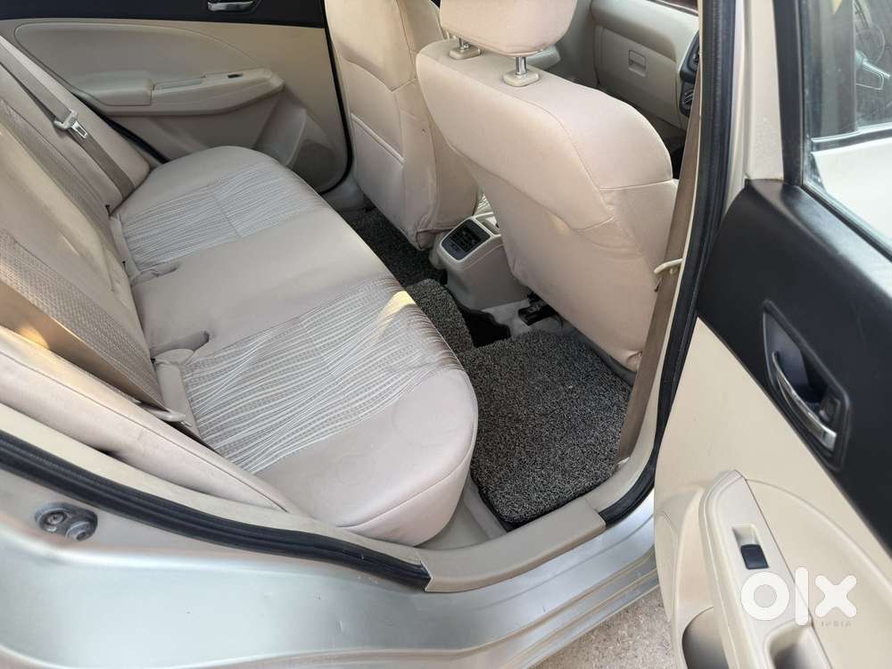 Maruti Suzuki Swift Dzire 1.3 Vxi, 2018, Petrol