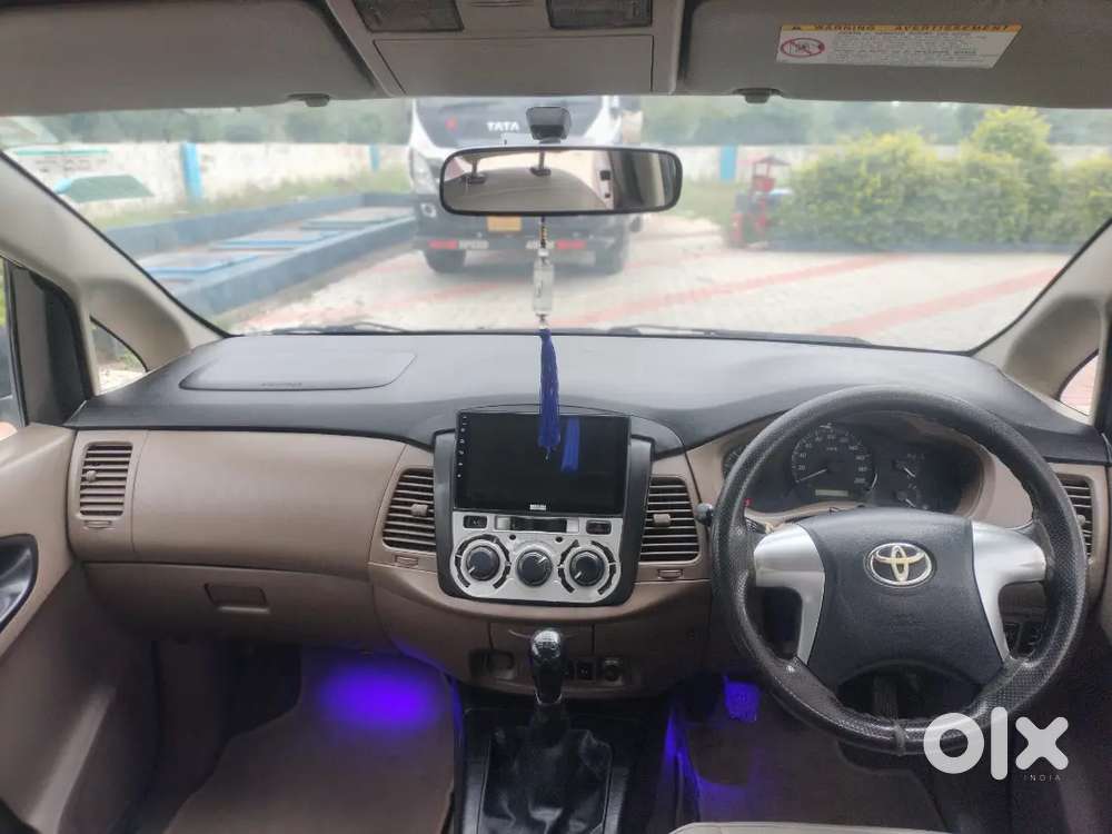 Toyota Innova 2016