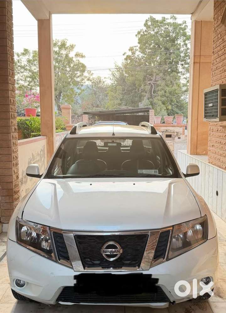 Nissan Diesel Car 2015