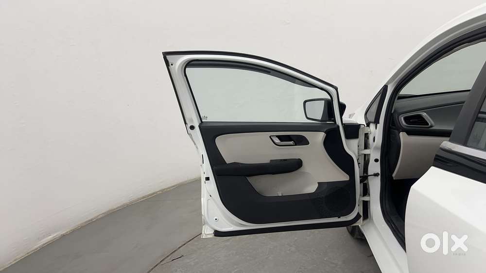 Tata Altroz 1.5 Xz Diesel, 2022, Diesel