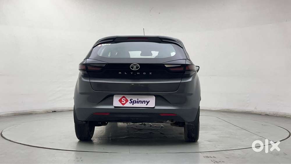 Tata Altroz 1.2 Xt, 2023, Petrol