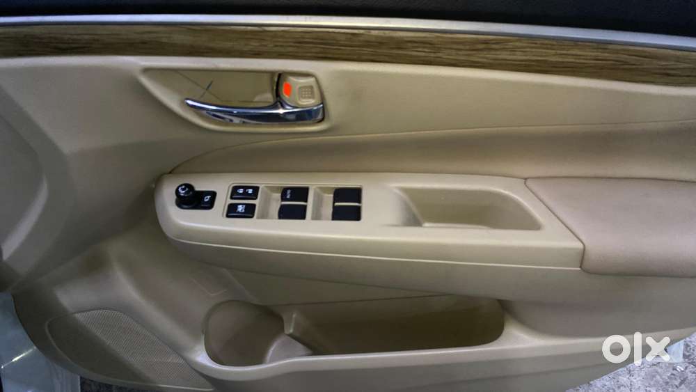 Maruti Suzuki Ciaz 1.5 Alpha Shvs Petrol, 2021, Petrol