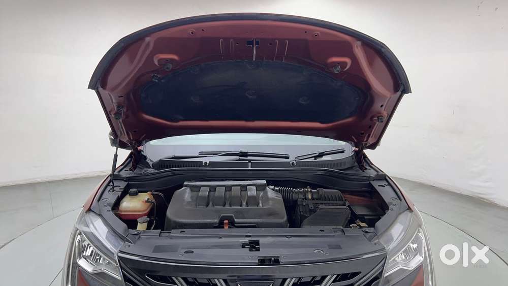 Mahindra Xuv700 2.0 Ax 7 Petrol At Luxury Pack Str, 2024, Petrol