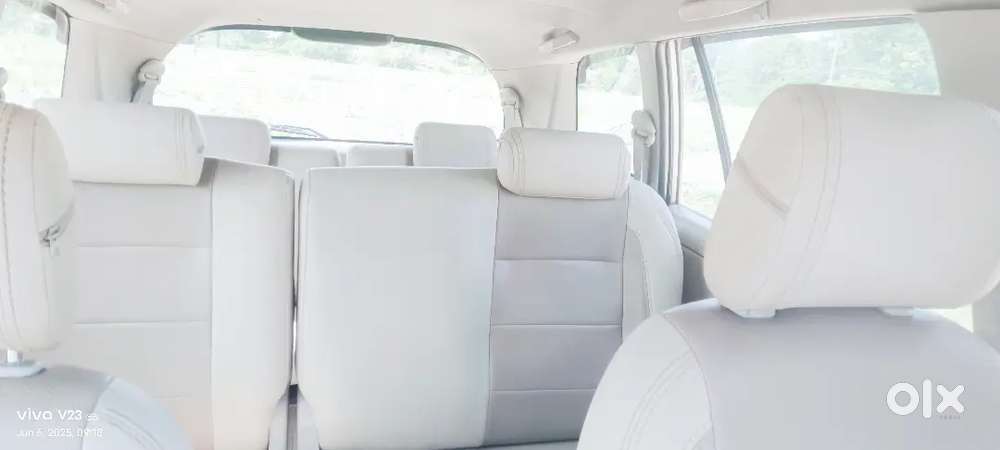 Toyota Innova 2012 Diesel Well Maintained