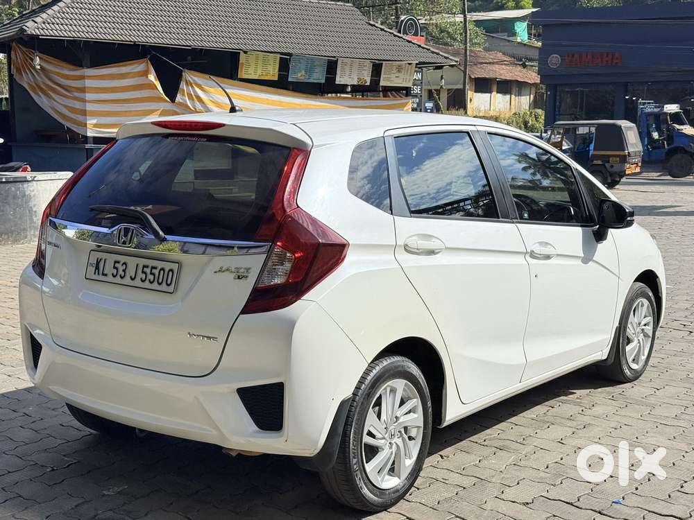 Honda Jazz V Cvt, 2015, Petrol