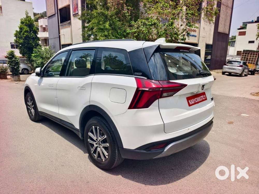 Mahindra Xuv700 2.0 Ax 7 Petrol At Luxury Pack Str, 2024, Petrol
