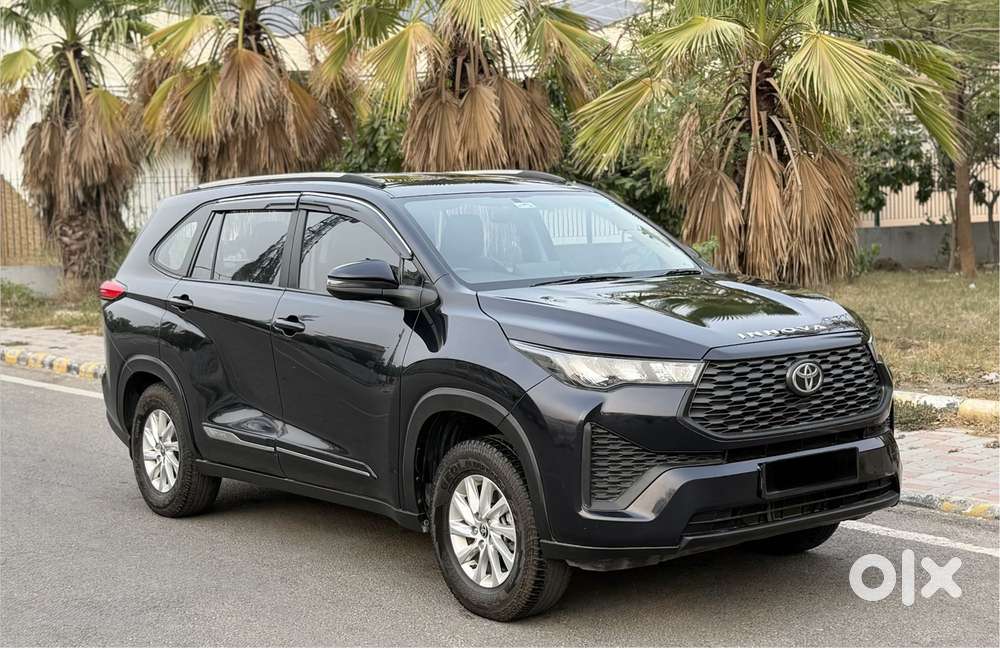 Toyota Innova Hycross 2.0 Gx 7 Str, 2025, Petrol