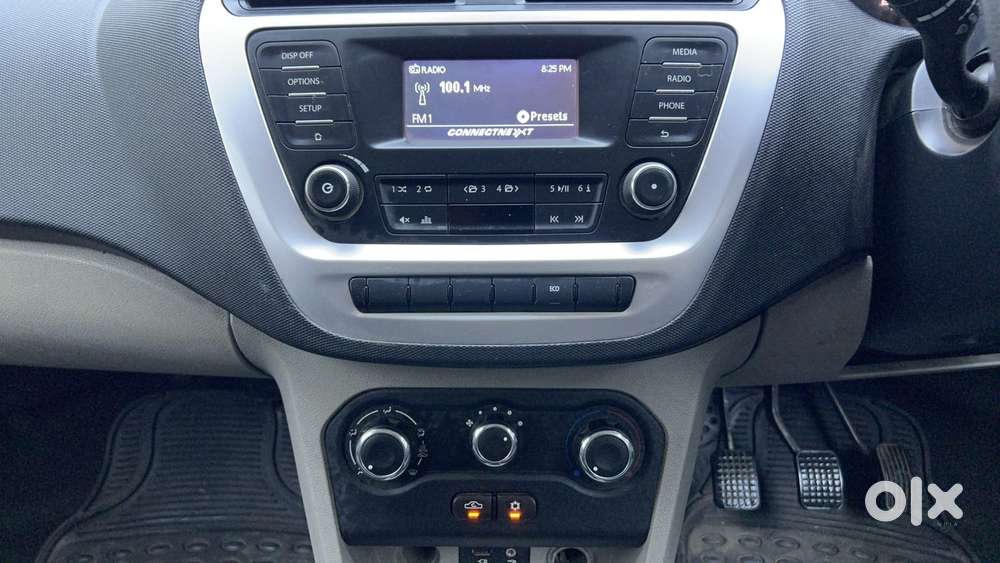 Tata Tiago 1.2 Revotron Xt, 2016, Petrol