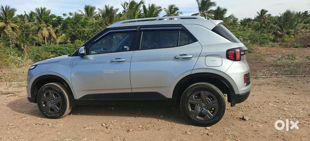 Hyundai Venue Sx, 2023, Petrol