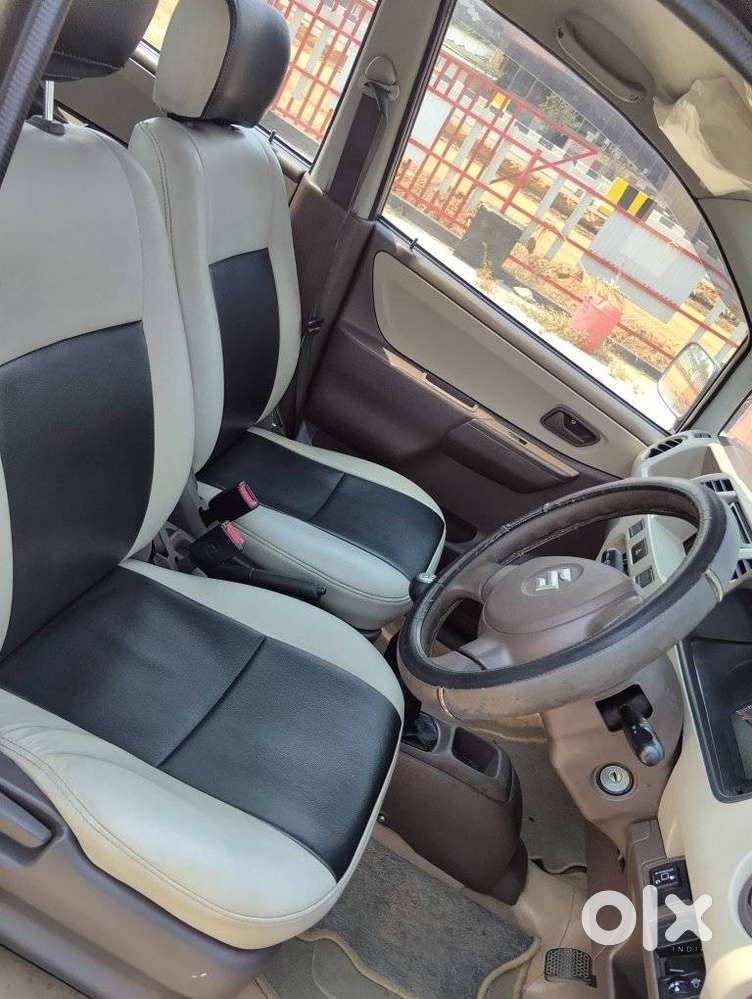 Maruti Suzuki Zen Estilo Lxi Bs Iv, 2013, Petrol