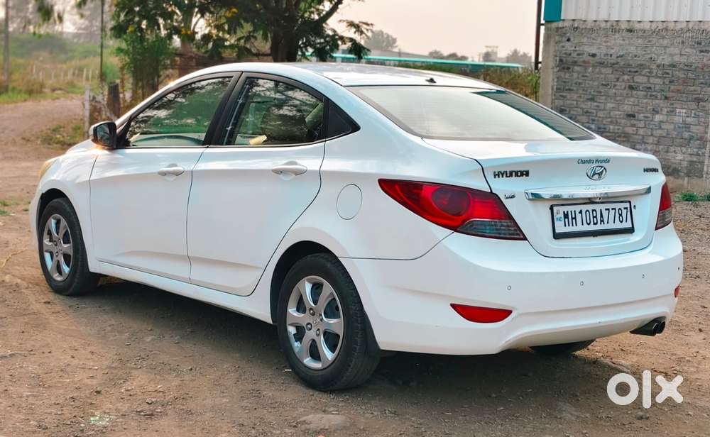 Hyundai Verna Crdi 1.6 Ex, 2012