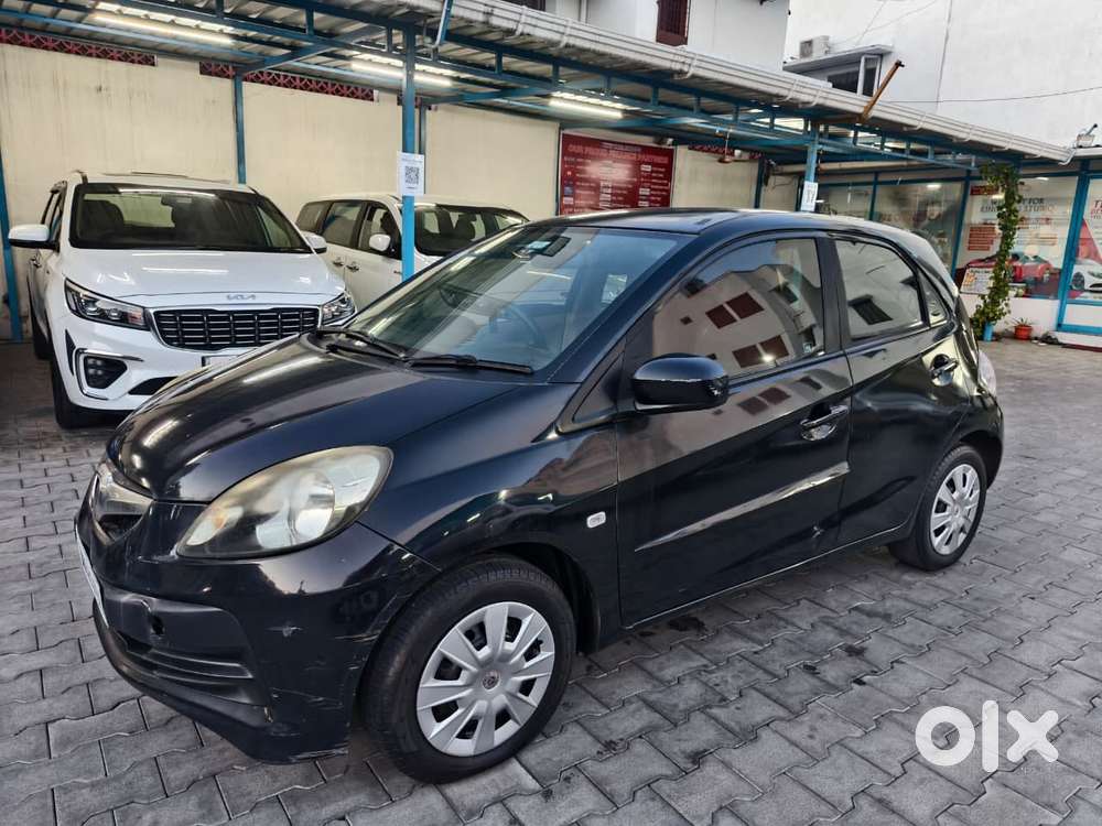 Honda Brio S (o) Mt, 2012, Petrol