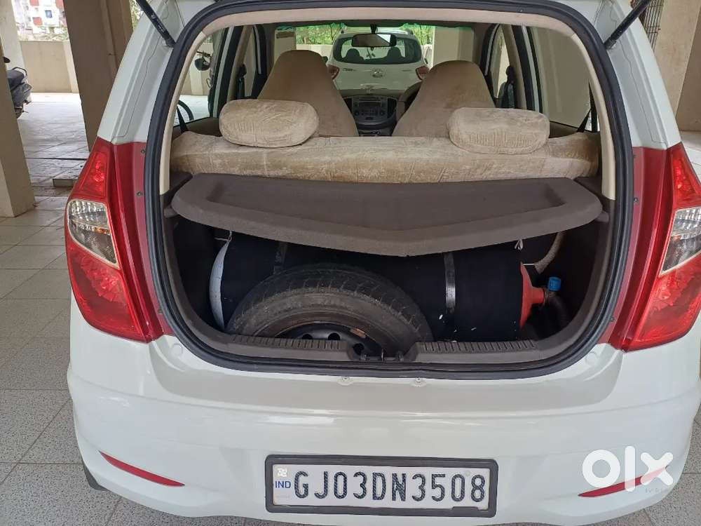 Hyundai I10 2011 Cng & Hybrids 90000 Km Driven