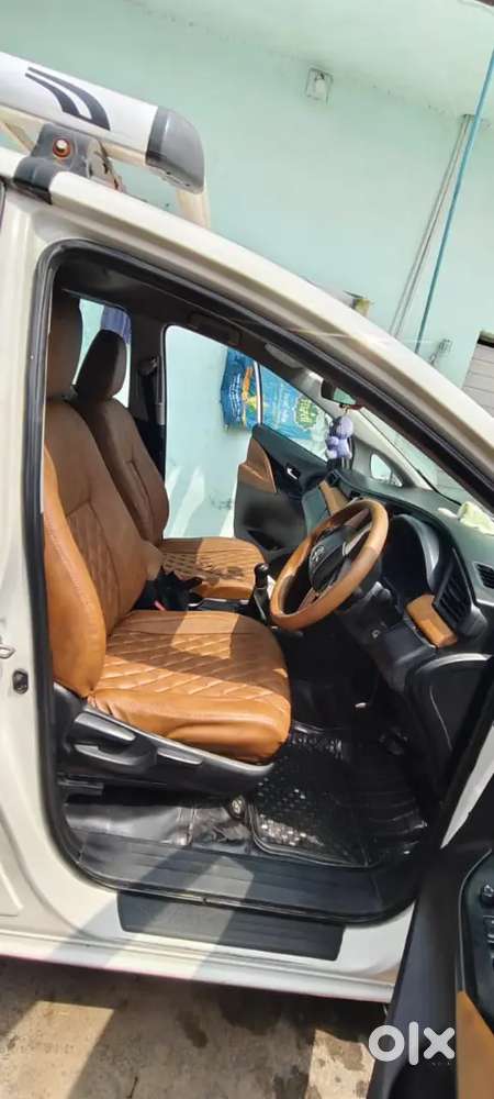 Toyota Innova Crysta 2017