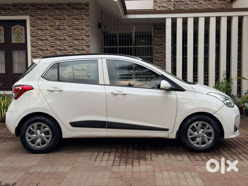 Hyundai Grand I10 Sportz O 1.2, 2017, Petrol