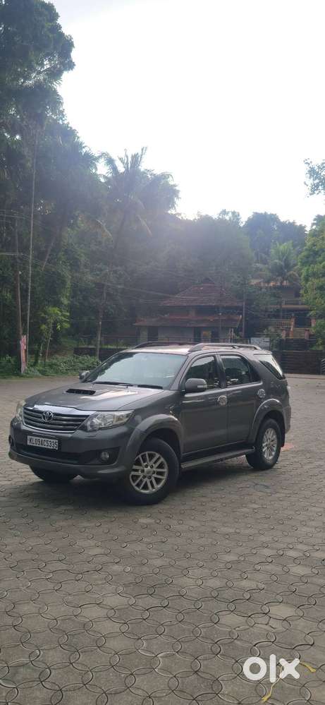 Grey Metallic Fortuner 2012 Model Automatic