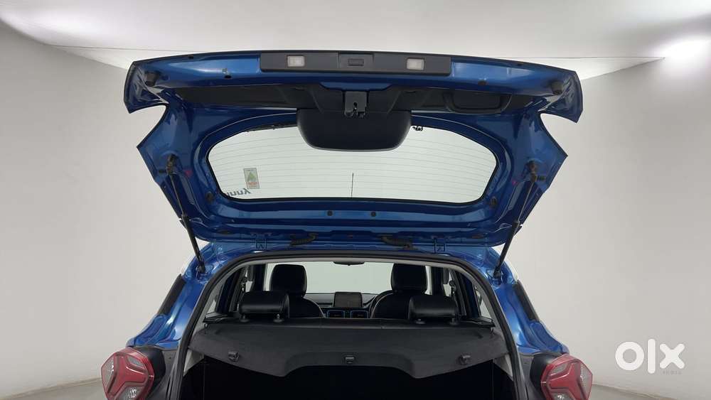 Tata Punch 1.2 Revotron Creative Dual Tone, 2021, Petrol