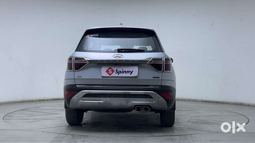 Hyundai Alcazar 2.0 Signature (o) Petrol At 7 Str, 2022, Petrol