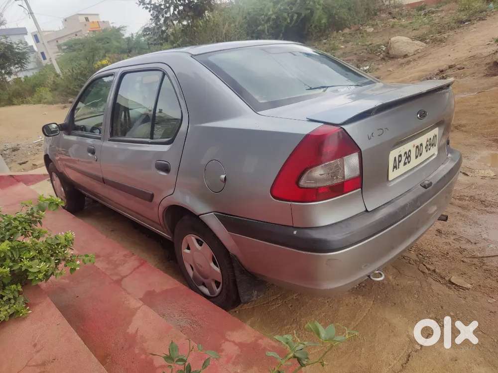 Ford Ikon 2004 Petrol Well Maintained