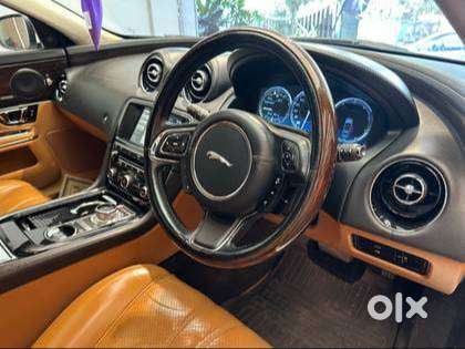 Meticulously Maintained Jaguar Xjl - Py Registration