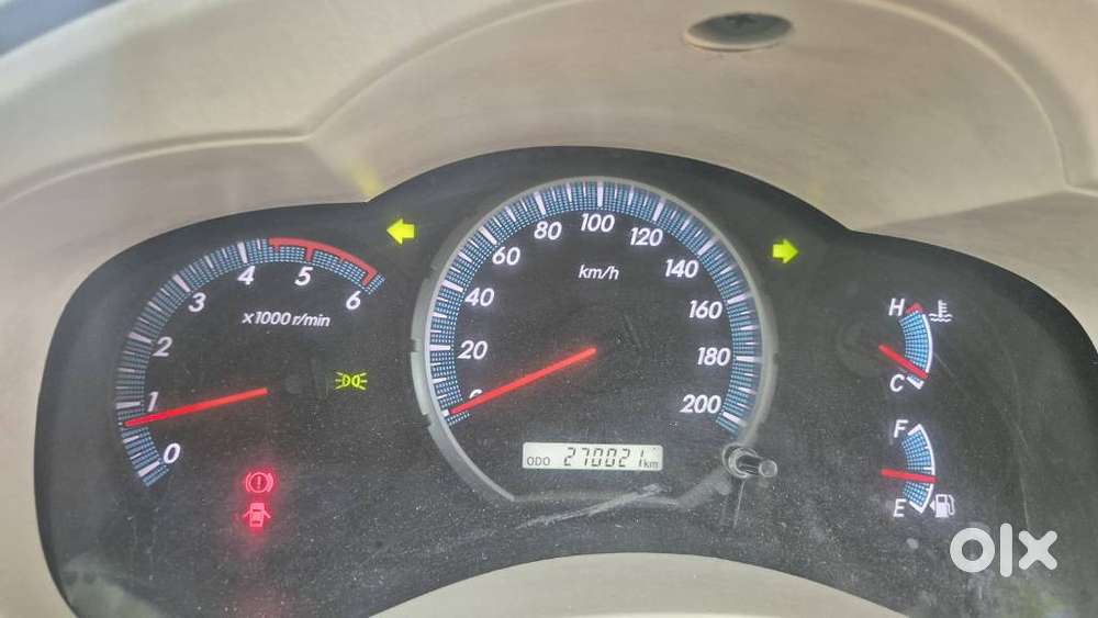 Toyota Innova 2.5 V 8 Str, 2014, Diesel