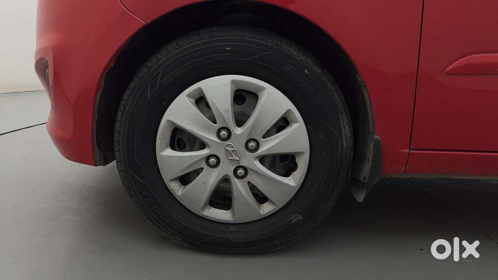 Hyundai I10 Sportz At, 2012, Petrol