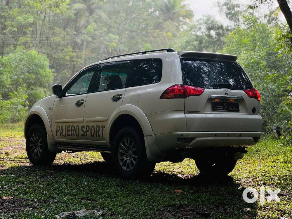 Mitsubishi Pajero Sport 2.5 Manual, 2014, Diesel