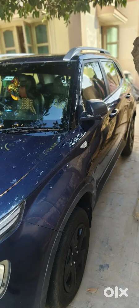 Hyundai Venue 2020 Diesel Well Maintained