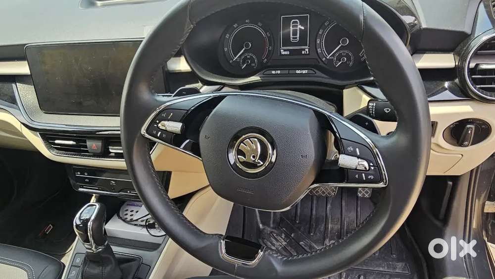 Skoda Slavia 1.5 Petrol Ambition Tsi Automatic 18000 Km Driven