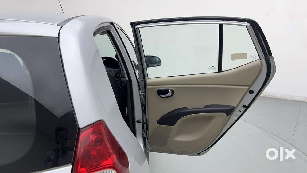 Hyundai I10 Sportz 1.1 Irde2, 2015, Petrol