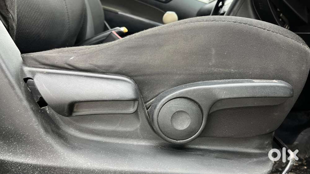 Maruti Suzuki Swift Zxi, 2015, Petrol