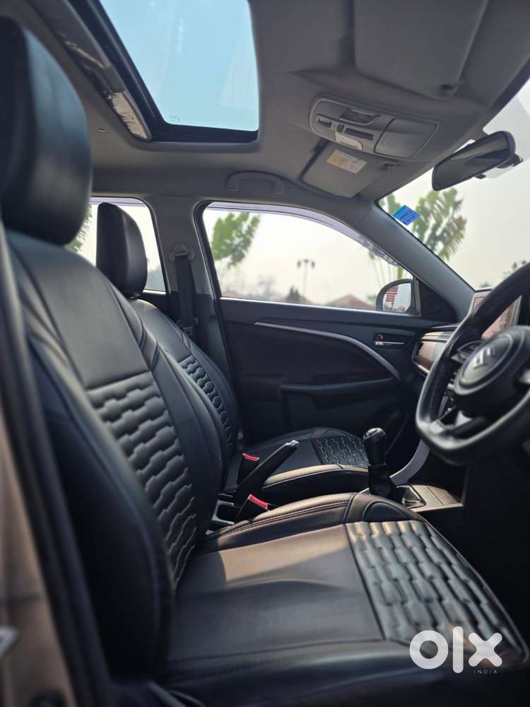 Maruti Suzuki Brezza 1.5 Zxi Smart Hybrid, 2022, Petrol