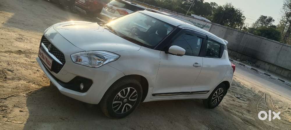Maruti Suzuki Swift 1.2 Vxi (o), 2023, Petrol