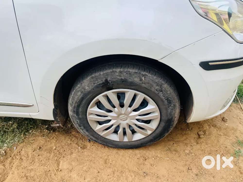 Maruti Suzuki Dzire 1.2 Vxi 2023