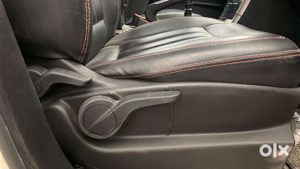 Mahindra Xuv500 W7, 2020, Diesel