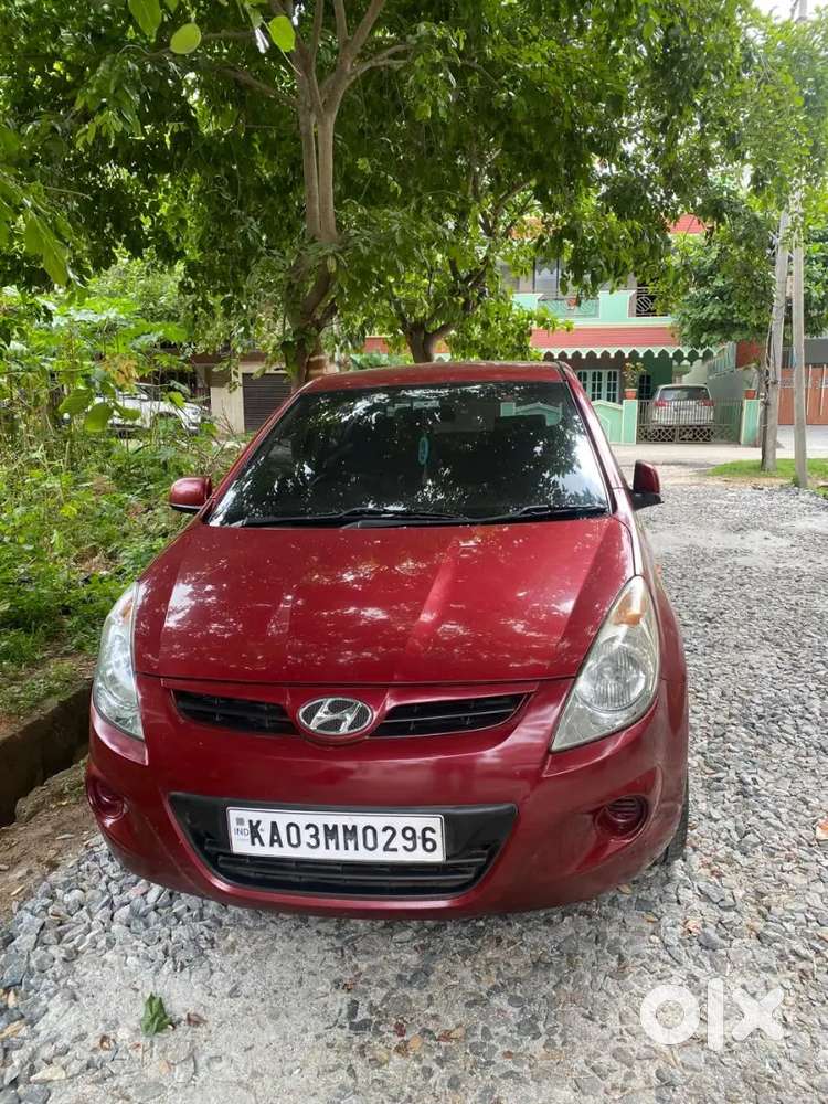 Hyundai I20 2010 Petrol 125000 Km Driven
