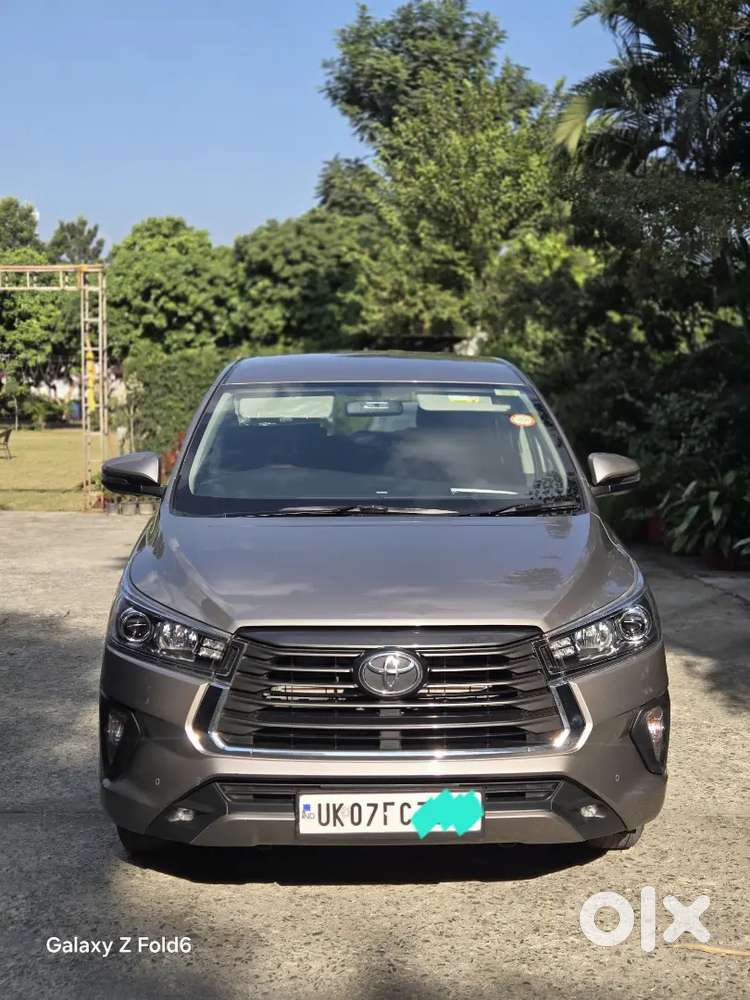 Toyota Innova Crysta 2022 Diesel Well Maintained