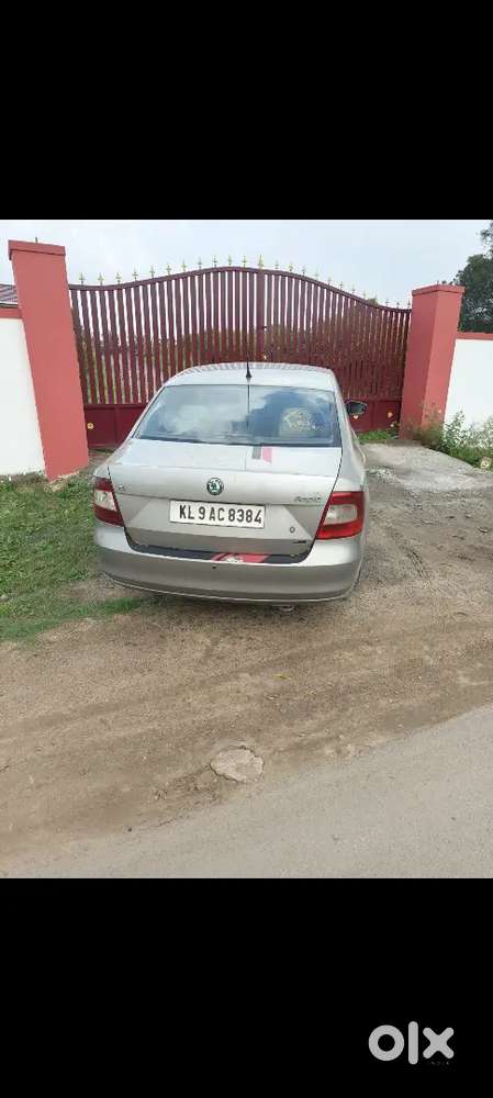 Skoda Rapid Elegance 2012 Diesel Manual