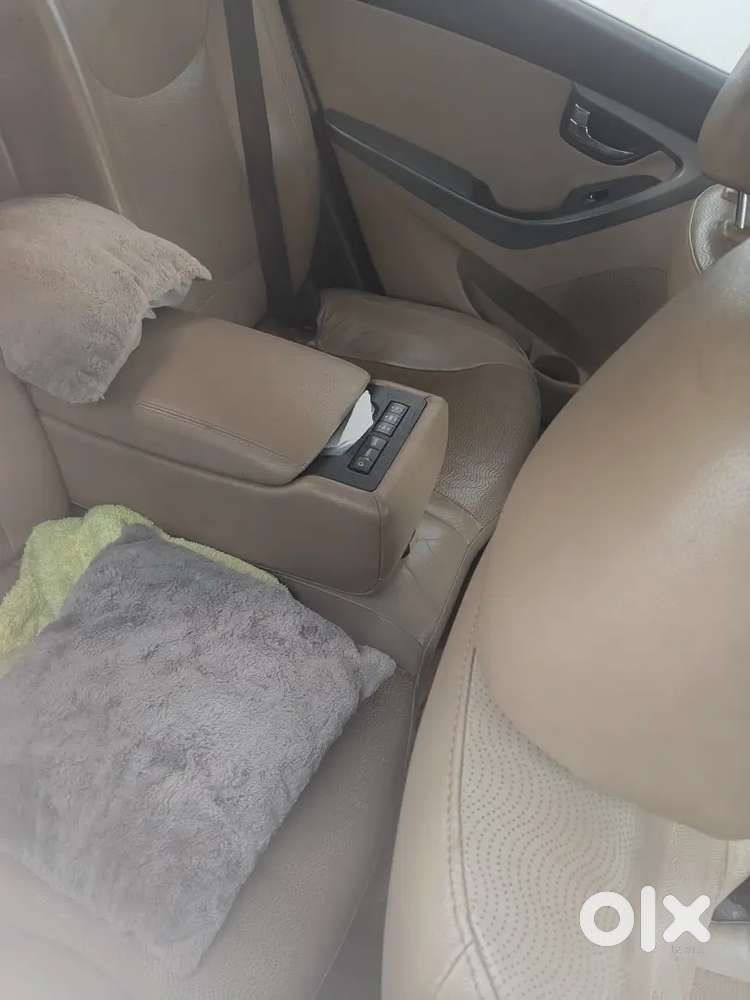 Hyundai Elantra Diesel Sx 2012