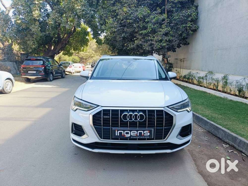Audi Q3 40 Tfsi Premium Plus, 2022, Petrol