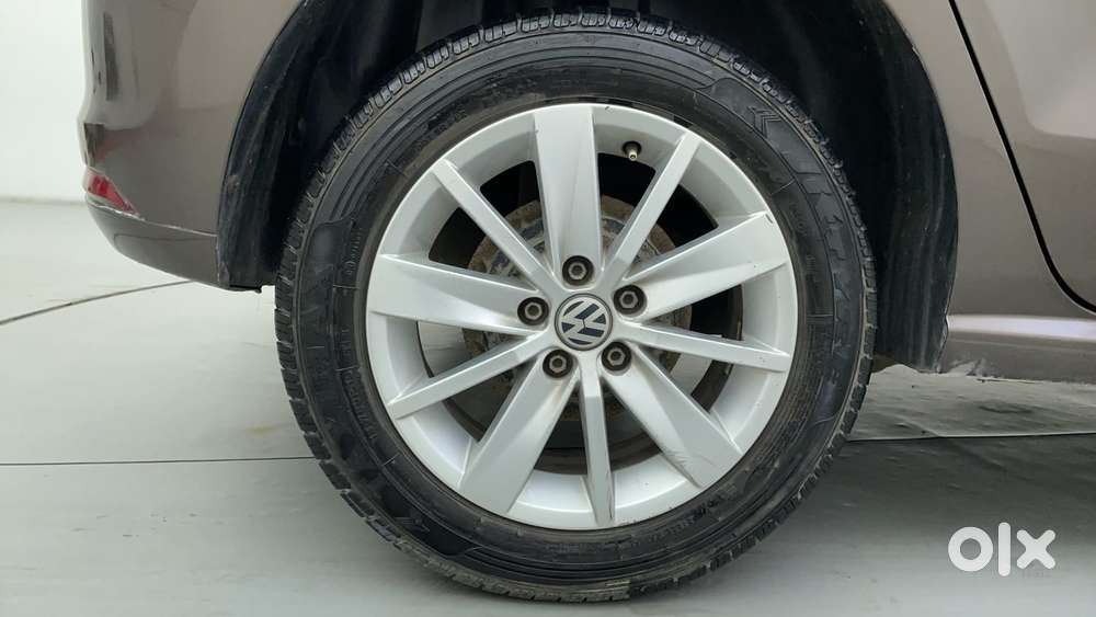 Volkswagen Polo 2009-2013 Petrol Highline 1.2l, 2017, Petrol