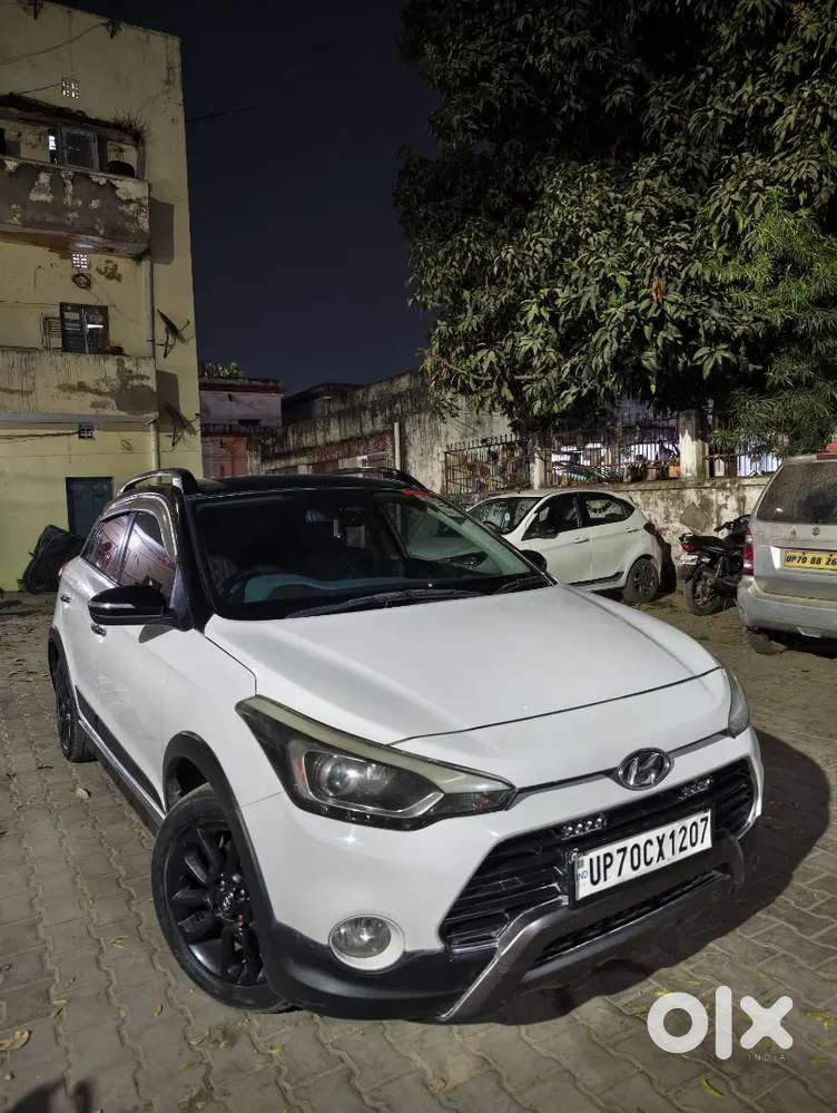 Hyundai I20 Active 2015 Top Model Diesel 80000 Km Driven