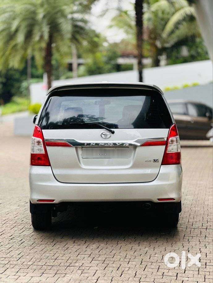 Toyota Innova 2.5 V 7 Str, 2013, Diesel