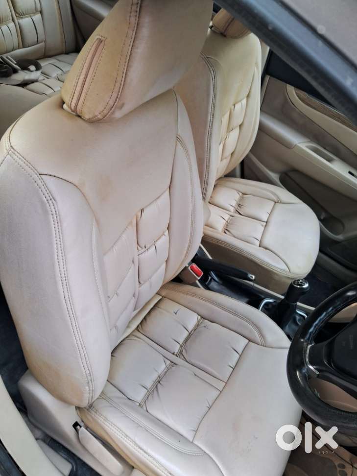 Maruti Suzuki Ciaz 1.5 Zeta Shvs Mt, 2019, Petrol