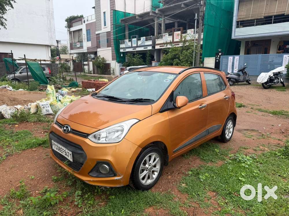 Hyundai I10 Sportz Petrol 2015