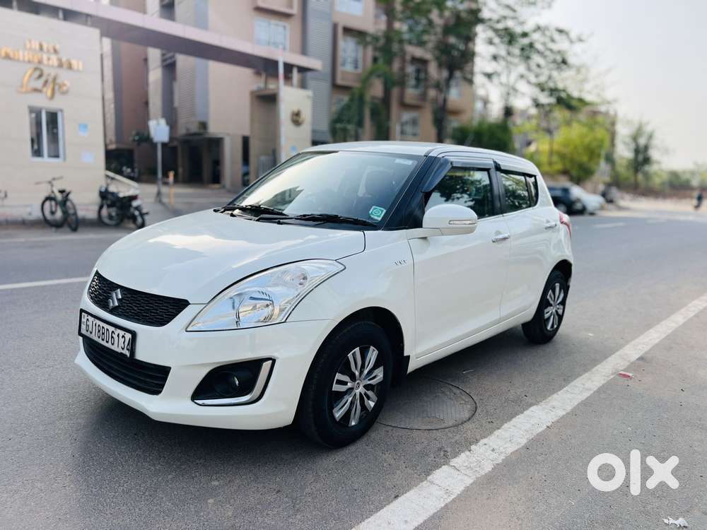 Maruti Suzuki Swift Vxi + Manual, 2015, Petrol