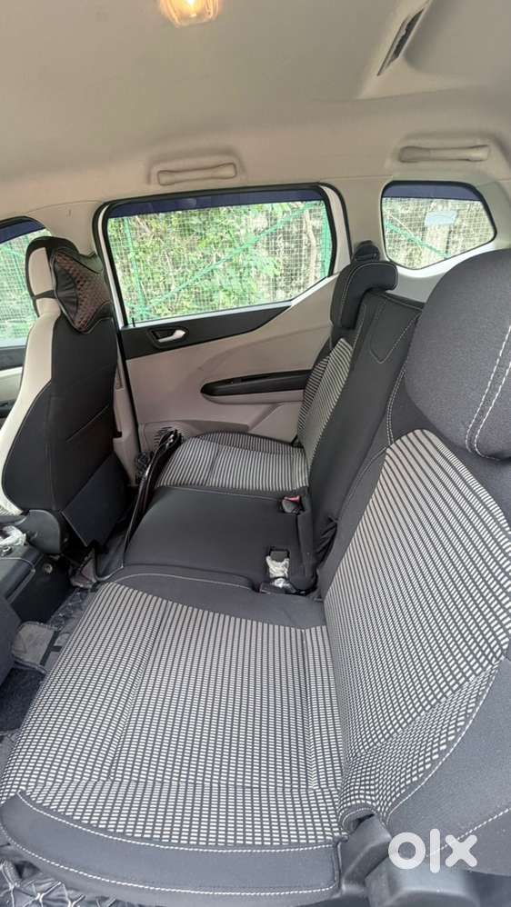 Renault Triber 2024 Hybrid Manual